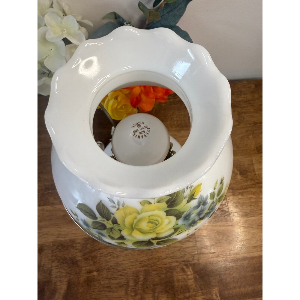 Vintage Milk Glass Floral Hurricane Table Lamp Yellow Roses Electric Light‎ Farm - Picture 7 of 9